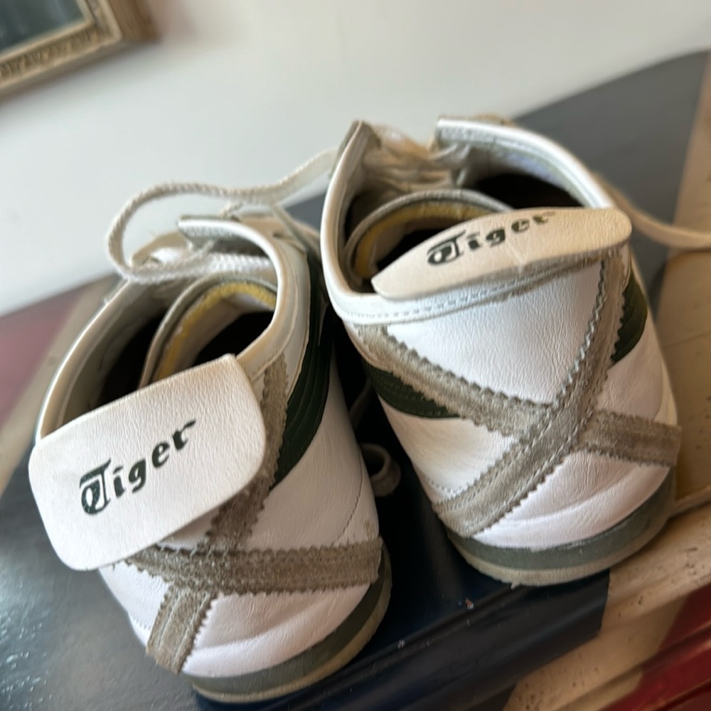 Asics Onitsuka Tigers - leather & suede - good used condition - classics - Picture 3 of 12